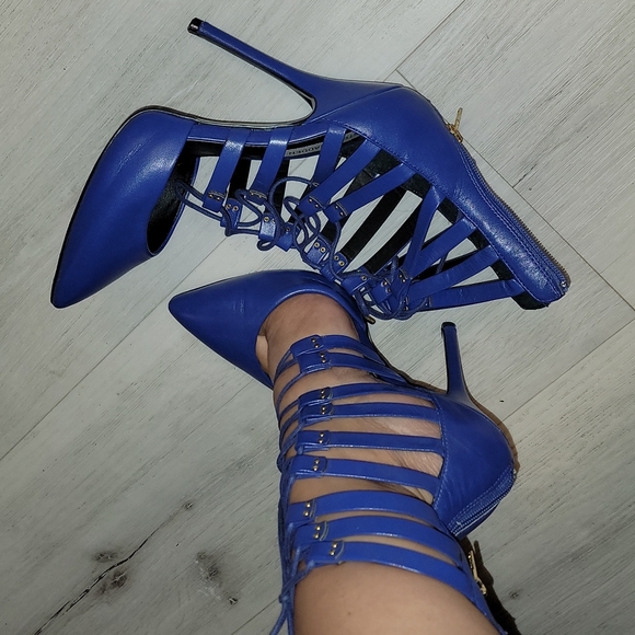 Steve madden Blue Heels - Picture 1 of 12